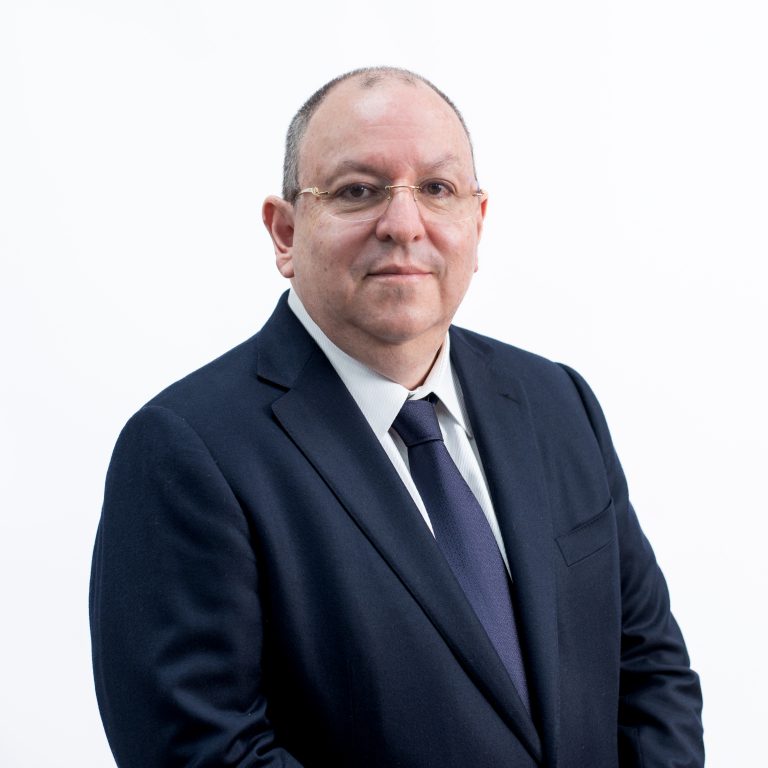 Ricardo Ospina - Gerente General